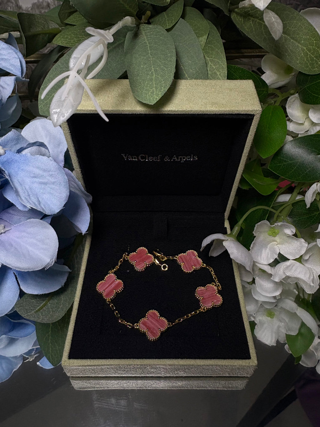 Pink Clover Style Bracelet